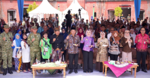 kebumen travel mart - ilustrasi berita Menkop Minta IWAKK Walet Emas Bentuk Koperasi saat Buka Kebumen Travel Mart…
